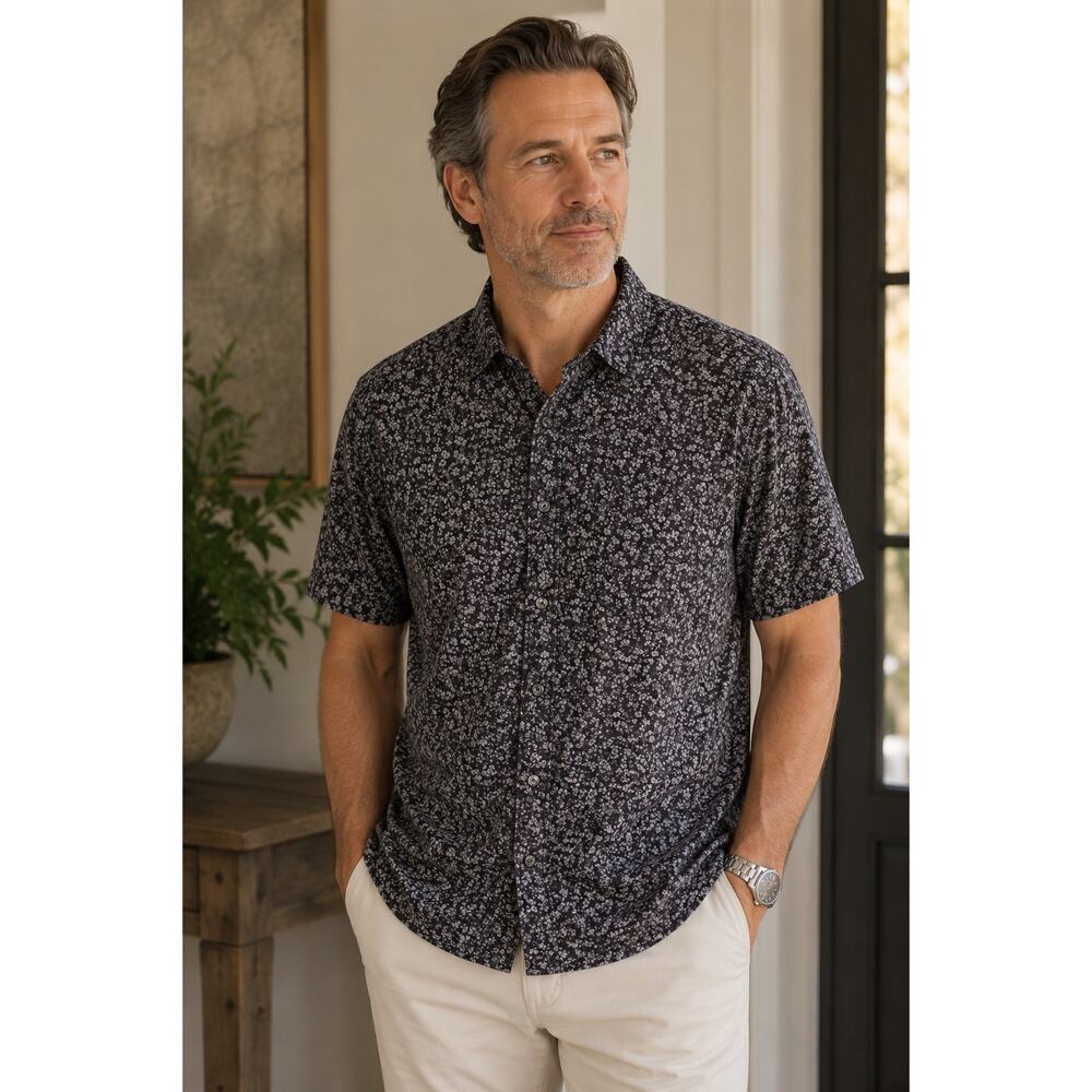 Abercrombie & Fitch Black Ditsy Floral Button Up Shirt Camp Performance Mens XXL